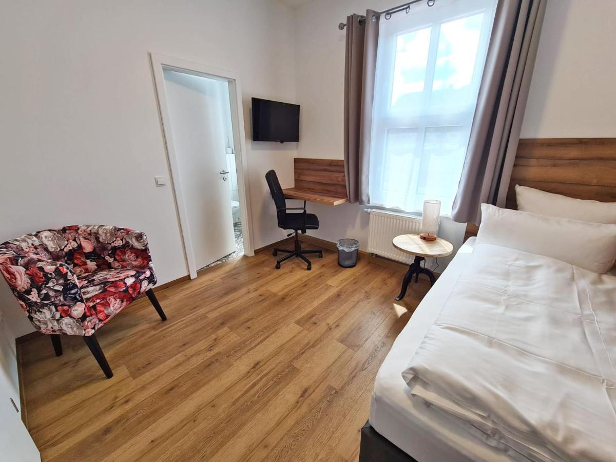 Hotel Gleis 3Viertel Jena Buitenkant foto